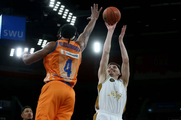 赛的结束 赛的结束